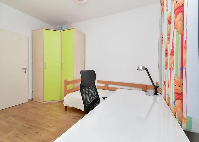 Ela Apartment